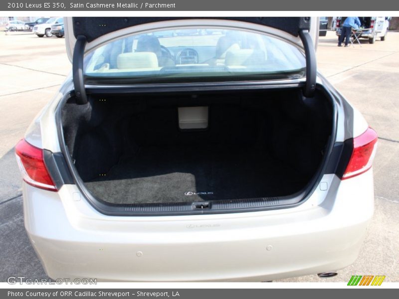 Satin Cashmere Metallic / Parchment 2010 Lexus ES 350