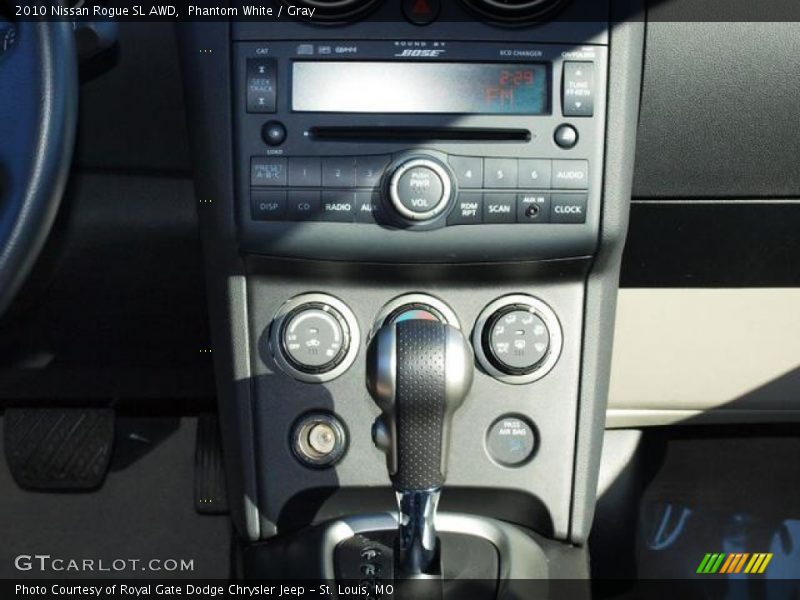 Phantom White / Gray 2010 Nissan Rogue SL AWD