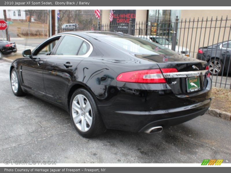 Ebony Black / Barley 2010 Jaguar XF Sport Sedan