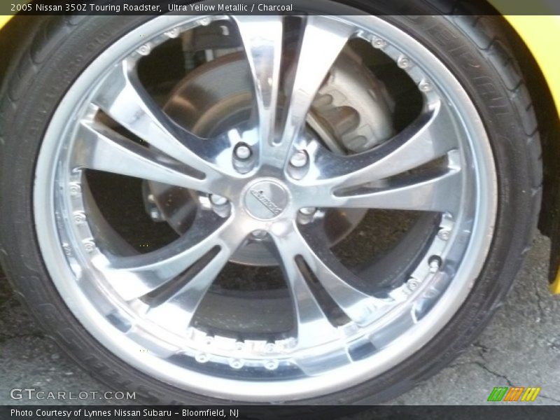 Ultra Yellow Metallic / Charcoal 2005 Nissan 350Z Touring Roadster