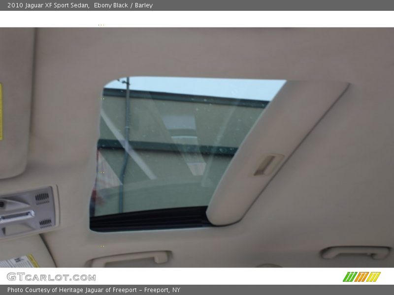 Ebony Black / Barley 2010 Jaguar XF Sport Sedan