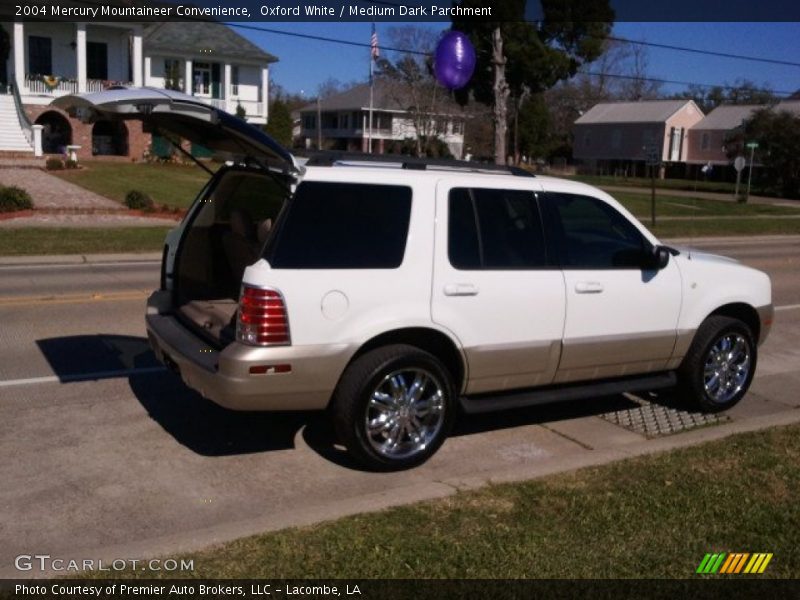 Oxford White / Medium Dark Parchment 2004 Mercury Mountaineer Convenience