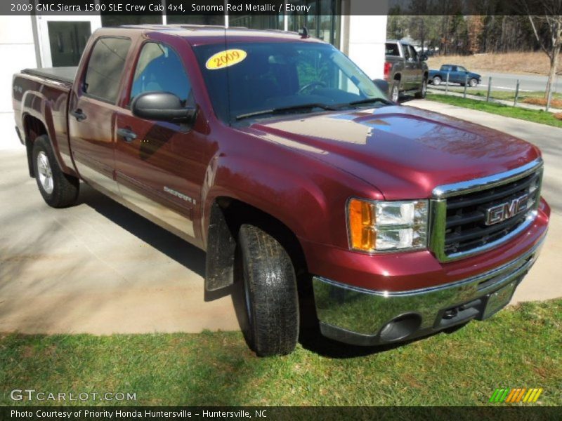 Front 3/4 View of 2009 Sierra 1500 SLE Crew Cab 4x4