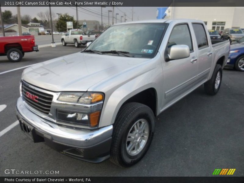Front 3/4 View of 2011 Canyon SLE Crew Cab 4x4