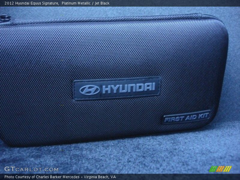 Platinum Metallic / Jet Black 2012 Hyundai Equus Signature