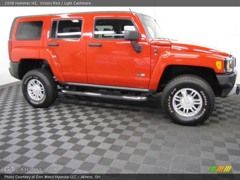 Victory Red / Light Cashmere 2008 Hummer H3