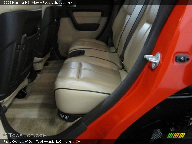 Victory Red / Light Cashmere 2008 Hummer H3