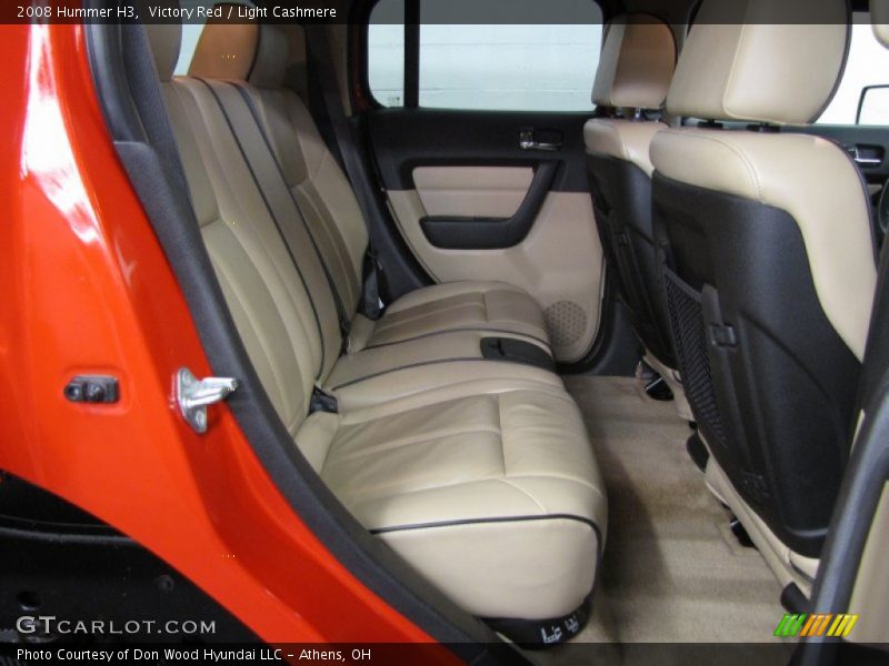 Victory Red / Light Cashmere 2008 Hummer H3