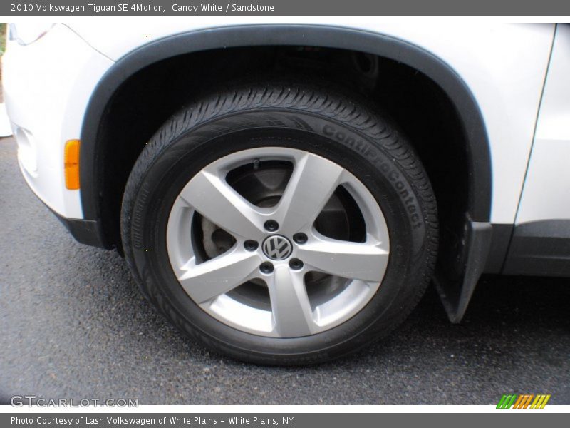 Candy White / Sandstone 2010 Volkswagen Tiguan SE 4Motion