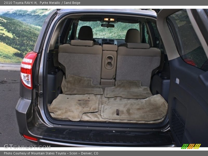  2010 RAV4 I4 Trunk