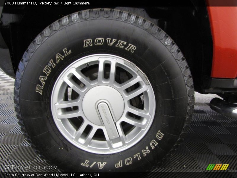 Victory Red / Light Cashmere 2008 Hummer H3