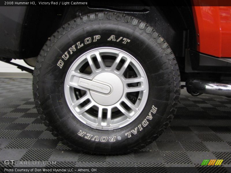 Victory Red / Light Cashmere 2008 Hummer H3