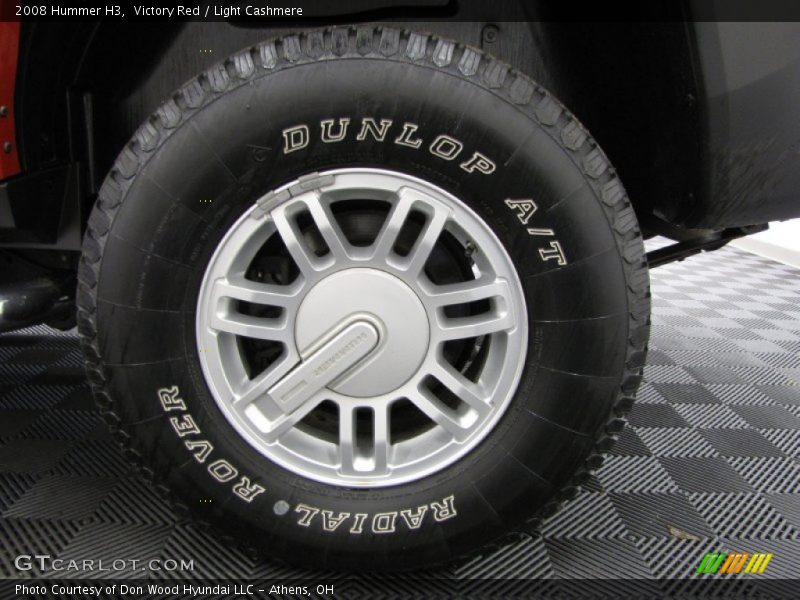 Victory Red / Light Cashmere 2008 Hummer H3