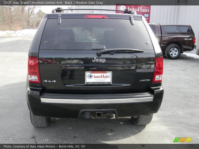 Black / Medium Slate Gray 2005 Jeep Grand Cherokee Limited 4x4