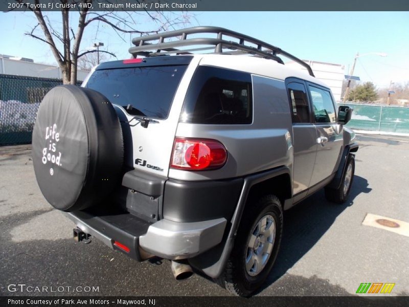 Titanium Metallic / Dark Charcoal 2007 Toyota FJ Cruiser 4WD