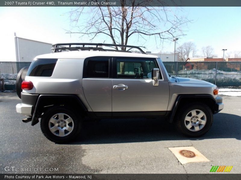 Titanium Metallic / Dark Charcoal 2007 Toyota FJ Cruiser 4WD