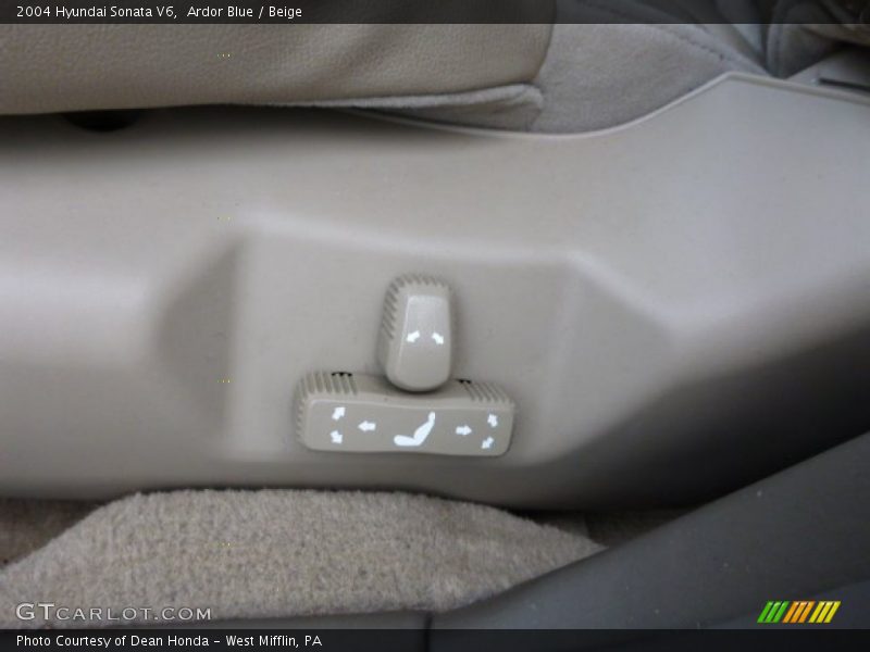 Ardor Blue / Beige 2004 Hyundai Sonata V6