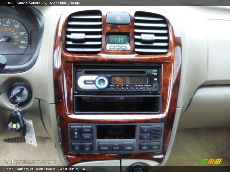 Ardor Blue / Beige 2004 Hyundai Sonata V6