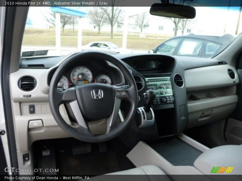 Dashboard of 2010 Pilot LX 4WD