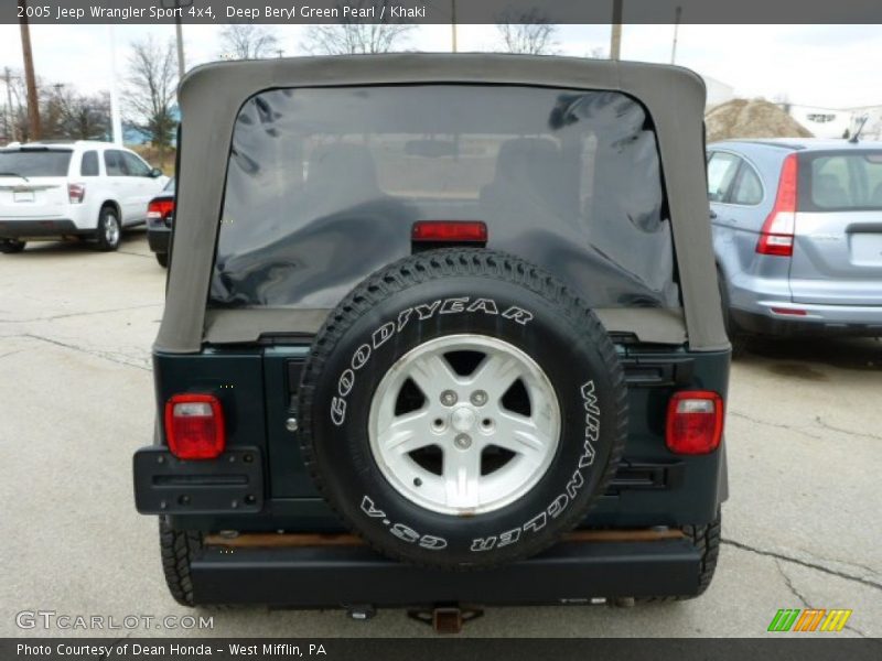 Deep Beryl Green Pearl / Khaki 2005 Jeep Wrangler Sport 4x4