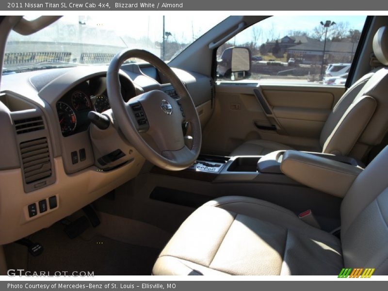 Blizzard White / Almond 2011 Nissan Titan SL Crew Cab 4x4