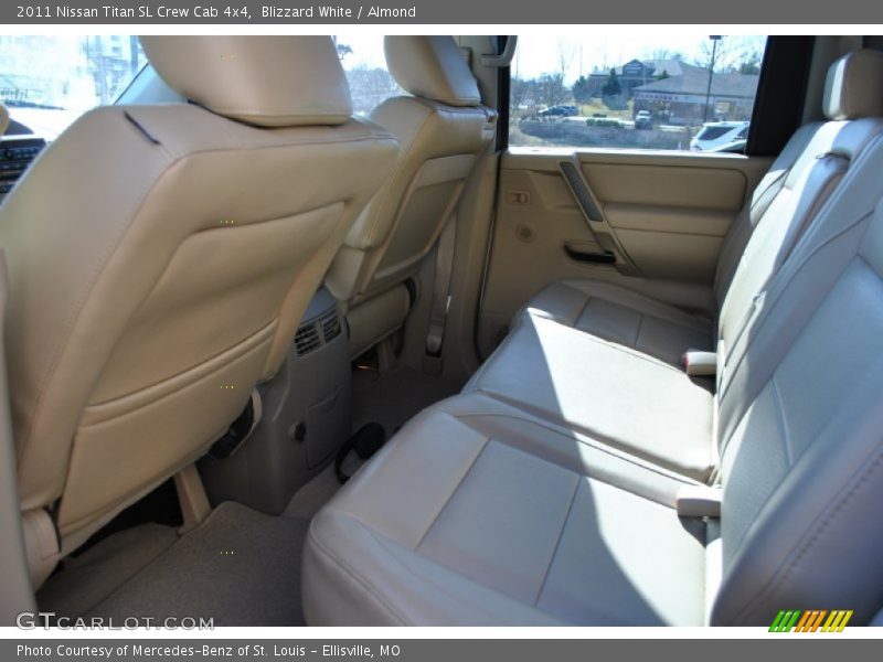 Blizzard White / Almond 2011 Nissan Titan SL Crew Cab 4x4