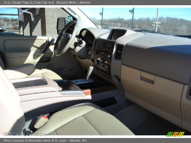 Blizzard White / Almond 2011 Nissan Titan SL Crew Cab 4x4