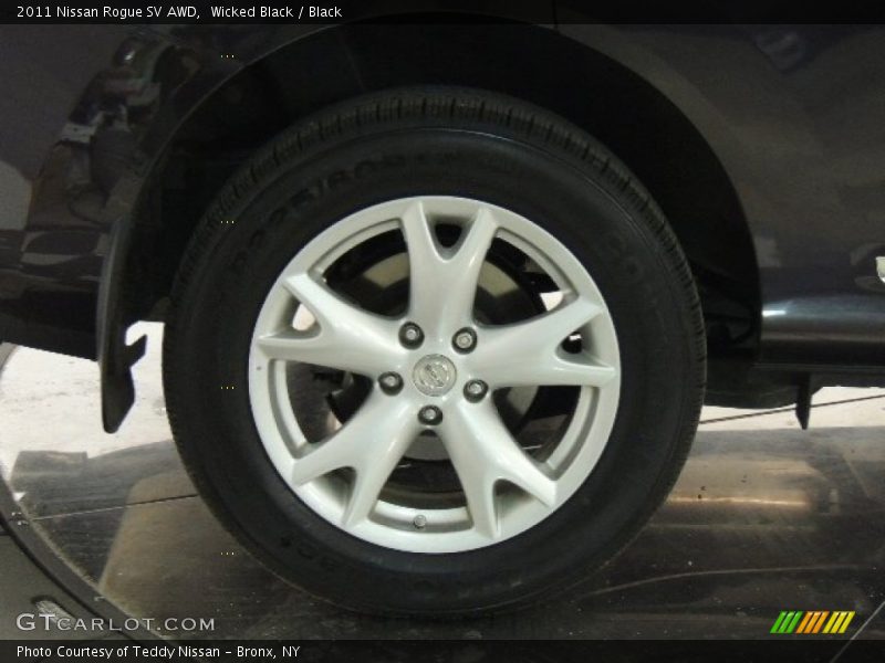 Wicked Black / Black 2011 Nissan Rogue SV AWD