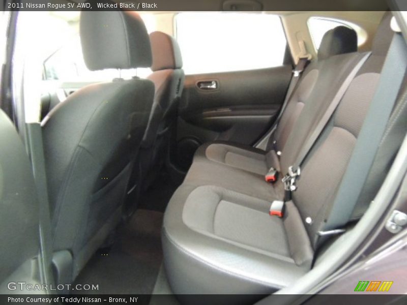 Wicked Black / Black 2011 Nissan Rogue SV AWD