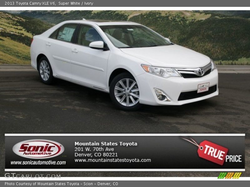 Super White / Ivory 2013 Toyota Camry XLE V6