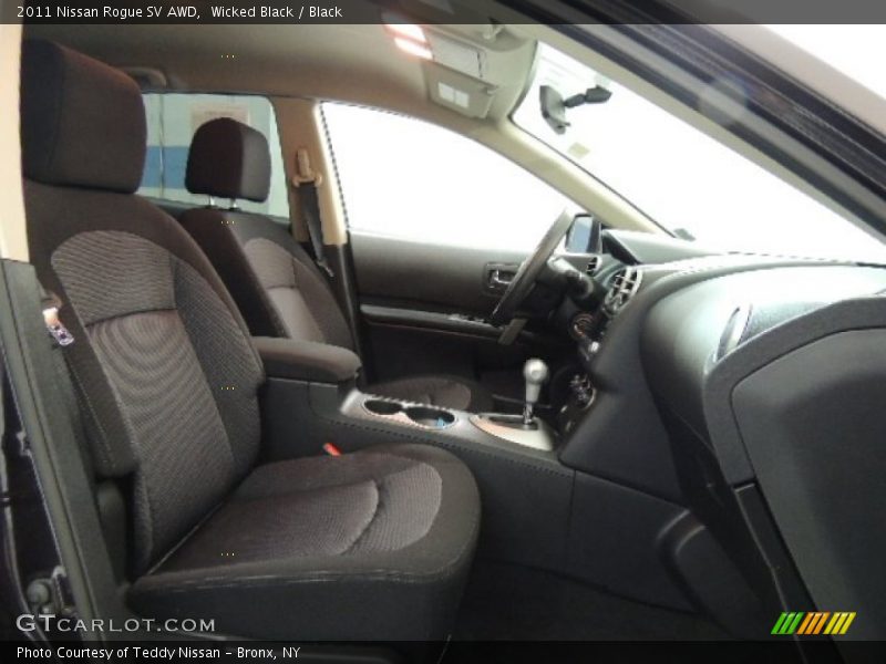 Wicked Black / Black 2011 Nissan Rogue SV AWD