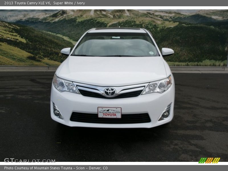 Super White / Ivory 2013 Toyota Camry XLE V6