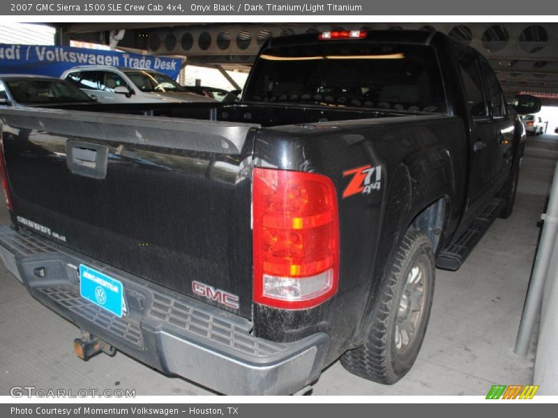Onyx Black / Dark Titanium/Light Titanium 2007 GMC Sierra 1500 SLE Crew Cab 4x4
