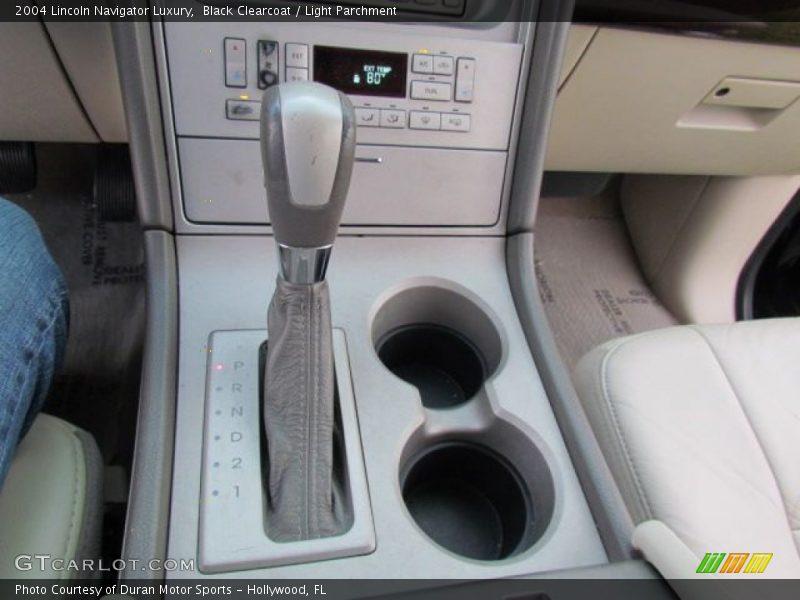  2004 Navigator Luxury 4 Speed Automatic Shifter