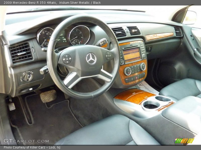 Black Interior - 2009 R 350 4Matic 