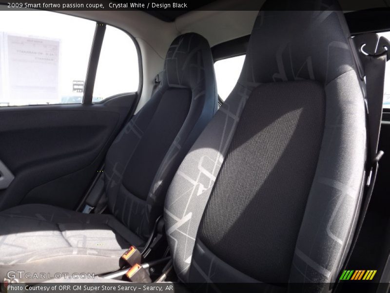 Crystal White / Design Black 2009 Smart fortwo passion coupe