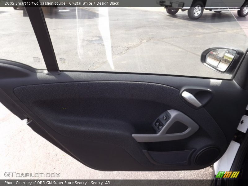 Crystal White / Design Black 2009 Smart fortwo passion coupe
