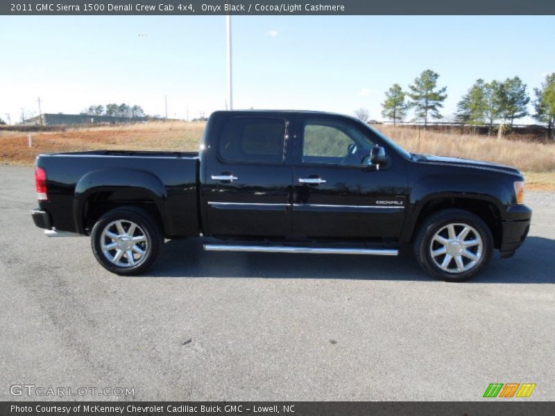 Onyx Black / Cocoa/Light Cashmere 2011 GMC Sierra 1500 Denali Crew Cab 4x4