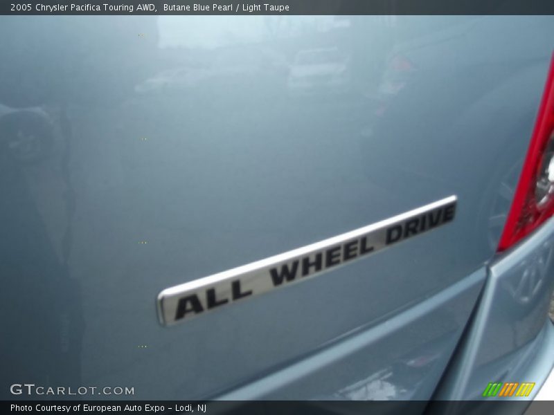 Butane Blue Pearl / Light Taupe 2005 Chrysler Pacifica Touring AWD