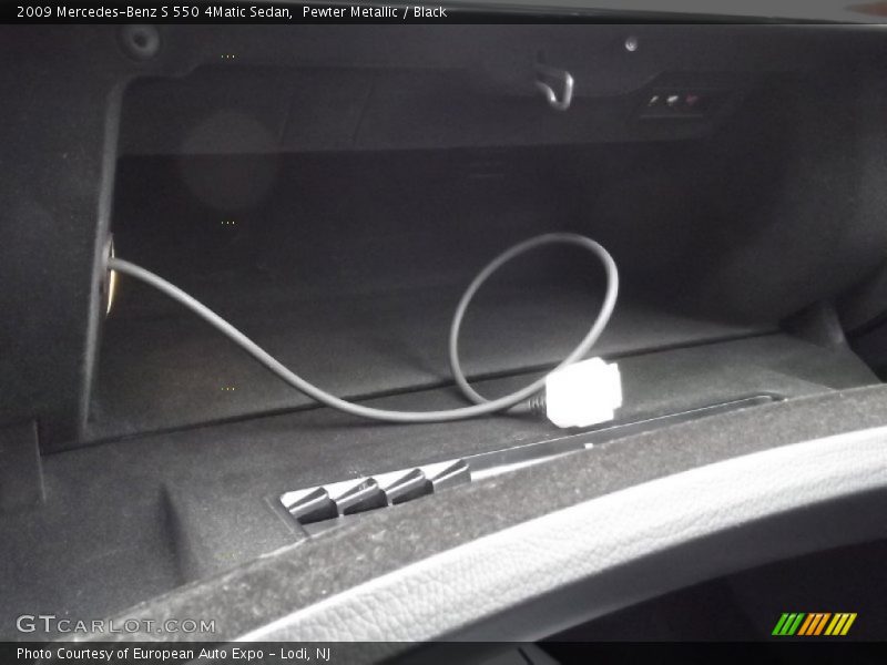 Pewter Metallic / Black 2009 Mercedes-Benz S 550 4Matic Sedan