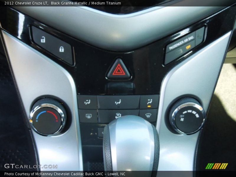Black Granite Metallic / Medium Titanium 2012 Chevrolet Cruze LT