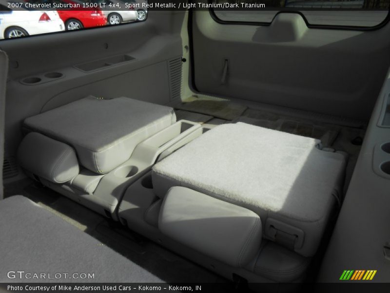 Sport Red Metallic / Light Titanium/Dark Titanium 2007 Chevrolet Suburban 1500 LT 4x4