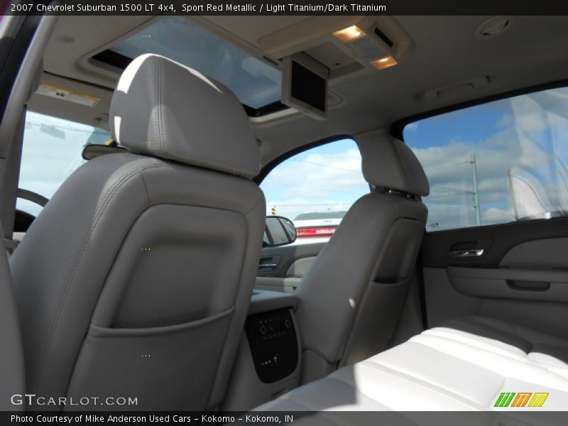 Sport Red Metallic / Light Titanium/Dark Titanium 2007 Chevrolet Suburban 1500 LT 4x4