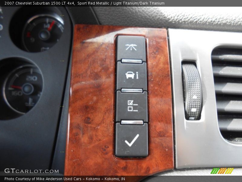 Sport Red Metallic / Light Titanium/Dark Titanium 2007 Chevrolet Suburban 1500 LT 4x4