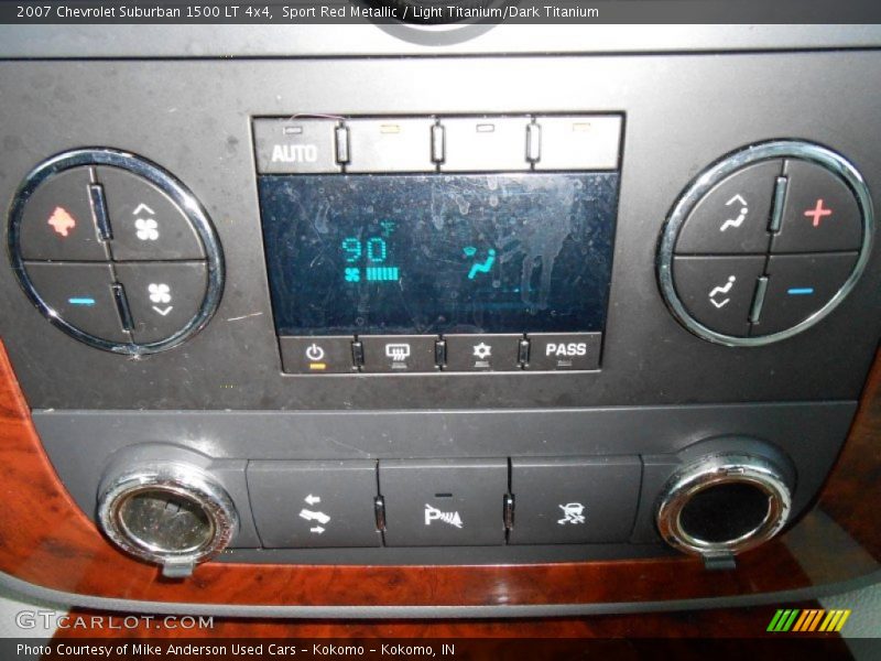 Sport Red Metallic / Light Titanium/Dark Titanium 2007 Chevrolet Suburban 1500 LT 4x4