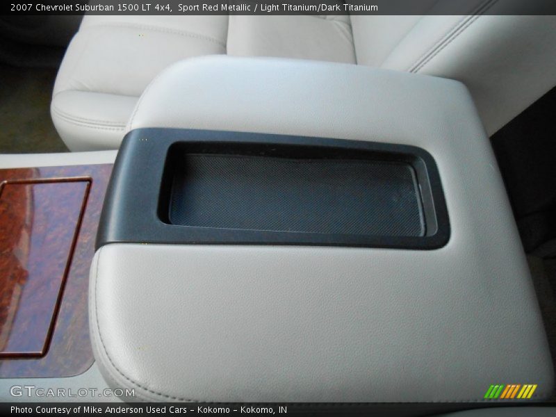 Sport Red Metallic / Light Titanium/Dark Titanium 2007 Chevrolet Suburban 1500 LT 4x4