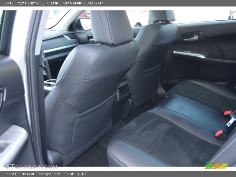 Classic Silver Metallic / Black/Ash 2012 Toyota Camry SE