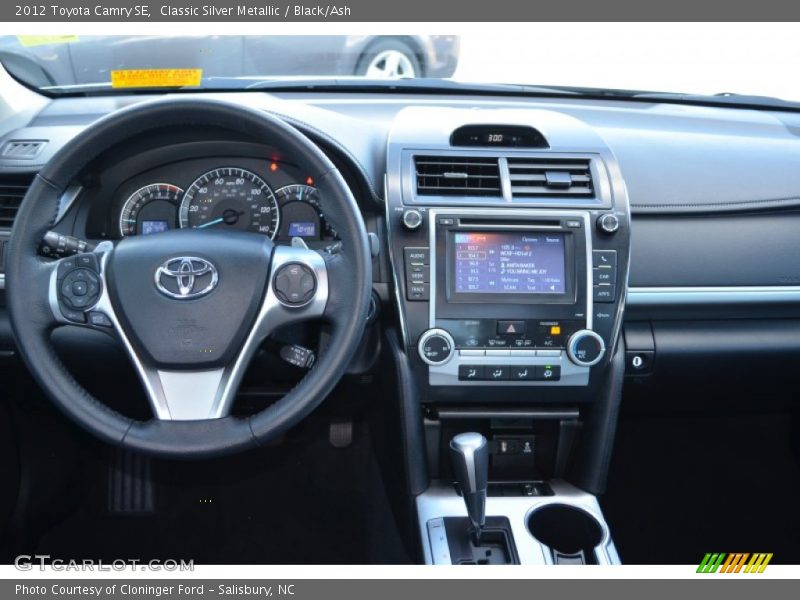Classic Silver Metallic / Black/Ash 2012 Toyota Camry SE