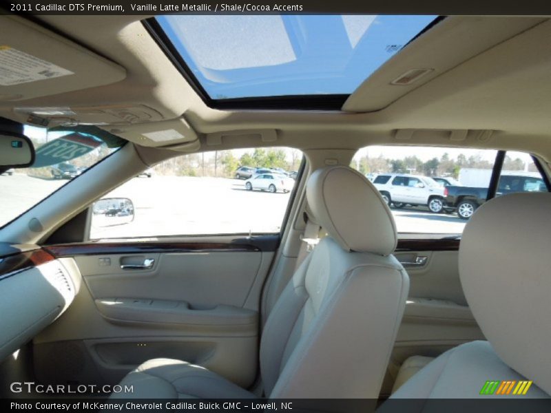 Vanille Latte Metallic / Shale/Cocoa Accents 2011 Cadillac DTS Premium