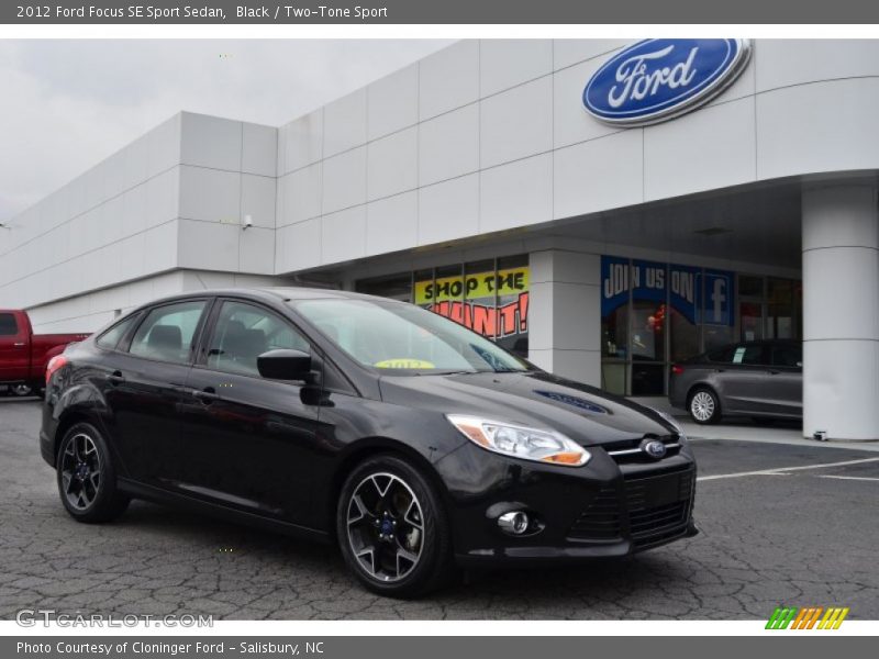 Black / Two-Tone Sport 2012 Ford Focus SE Sport Sedan